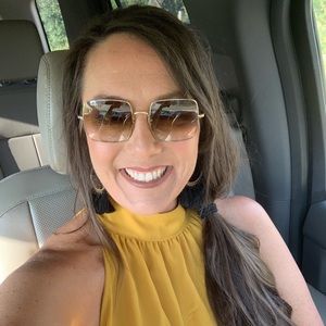 Meet your Posher, Amy